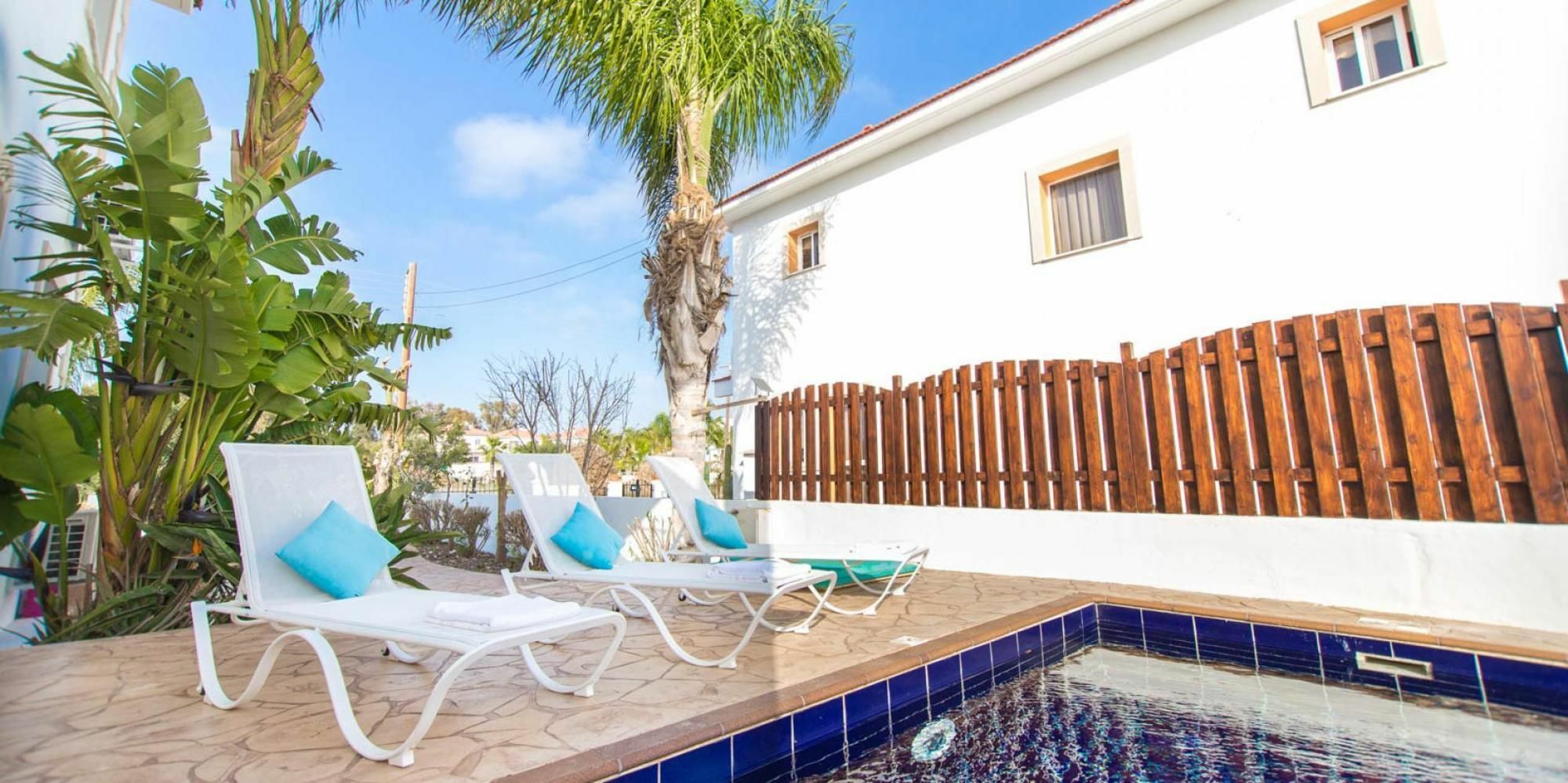 Willa Oceanview 137
